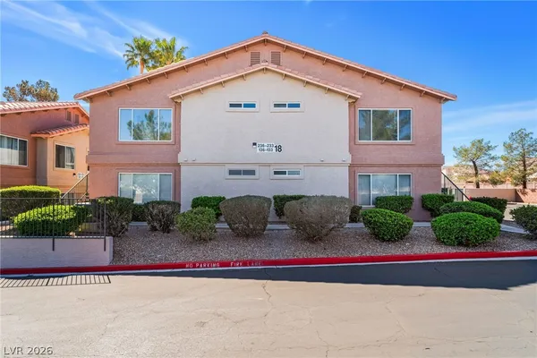 $1,495 | 350 South Durango Drive, Unit 233, Las Vegas, NV 89145