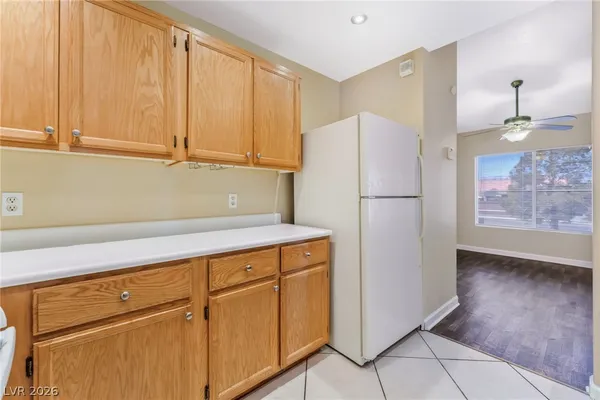 $1,495 | 350 South Durango Drive, Unit 233, Las Vegas, NV 89145