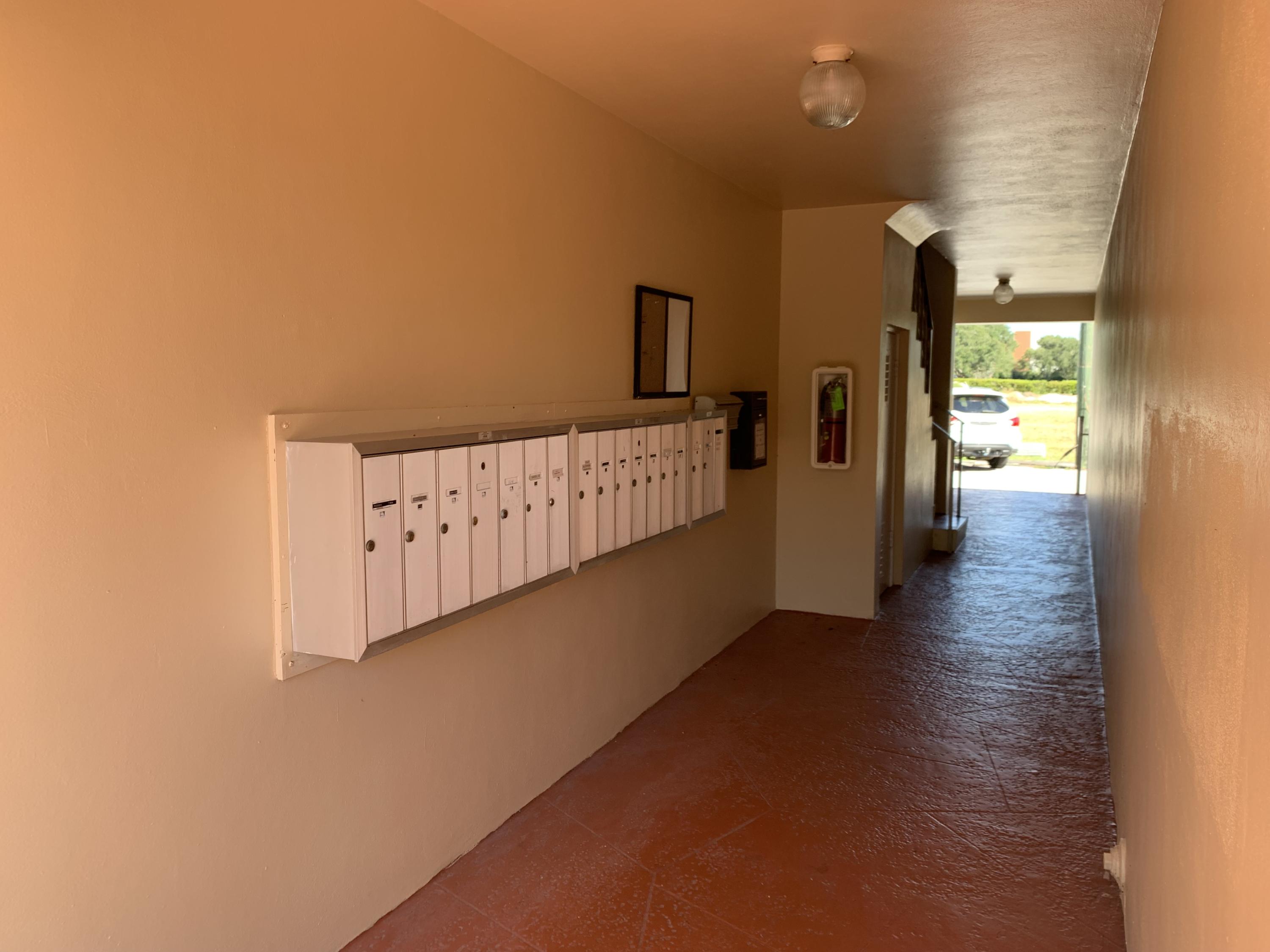 371 Southwest 8th Street, Unit 2C Boca Raton, FL 33432 - Photo 20 of 20 Mail hallway
