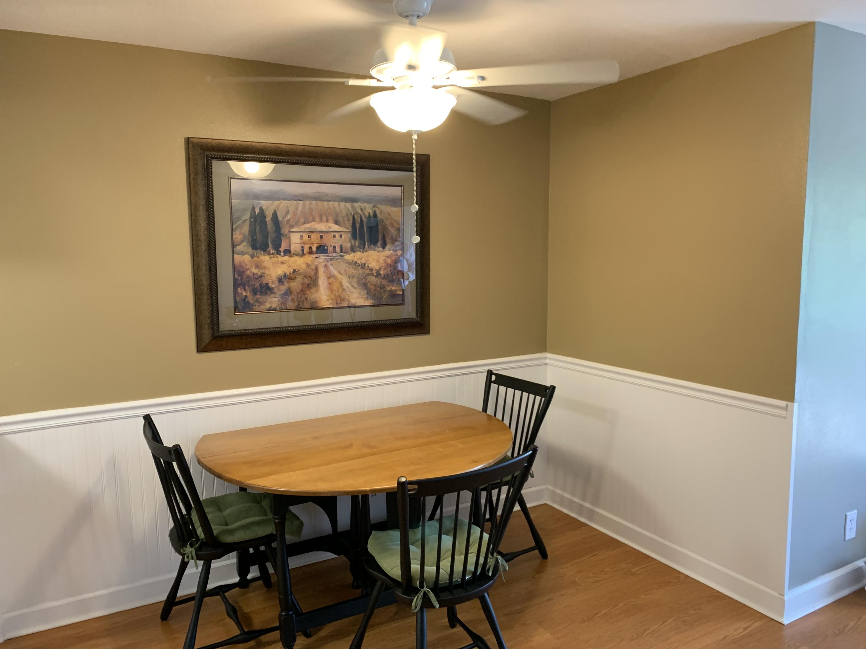 371 Southwest 8th Street, Unit 2C Boca Raton, FL 33432 - Photo 8 of 20 Dining area