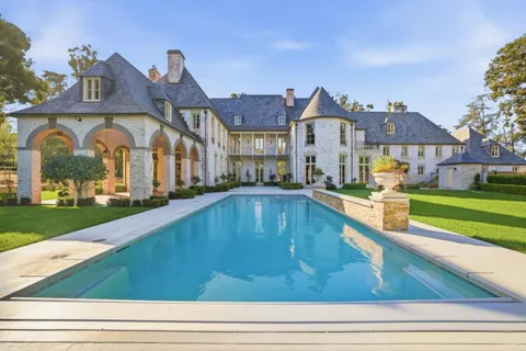 $28,995,000 | 1200 Armsby Drive, Hillsborough, CA 94010