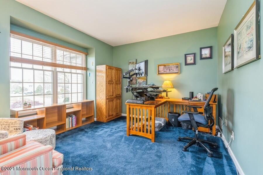 135 Pin Oak Road Freehold, NJ 07728 - Photo 13 of 26 06_135PinOakRd_2023_LowRes