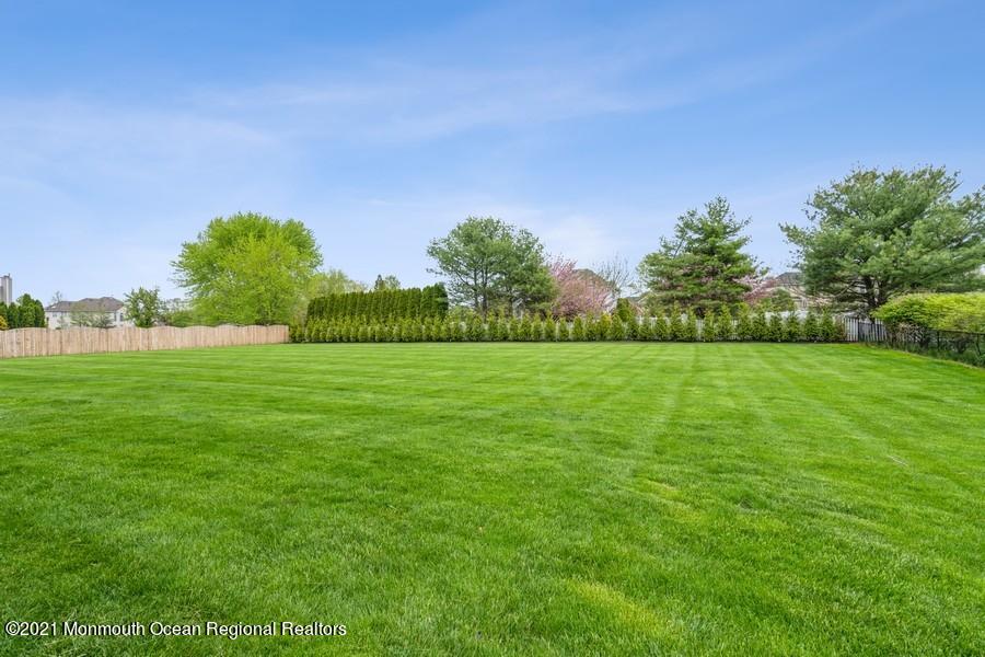 135 Pin Oak Road Freehold, NJ 07728 - Photo 25 of 26 03_135PinOakRd_2007_LowRes