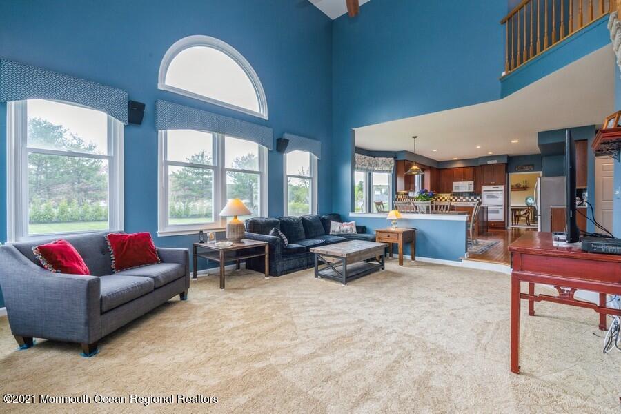 135 Pin Oak Road Freehold, NJ 07728 - Photo 6 of 26 08_135PinOakRd_2025_LowRes