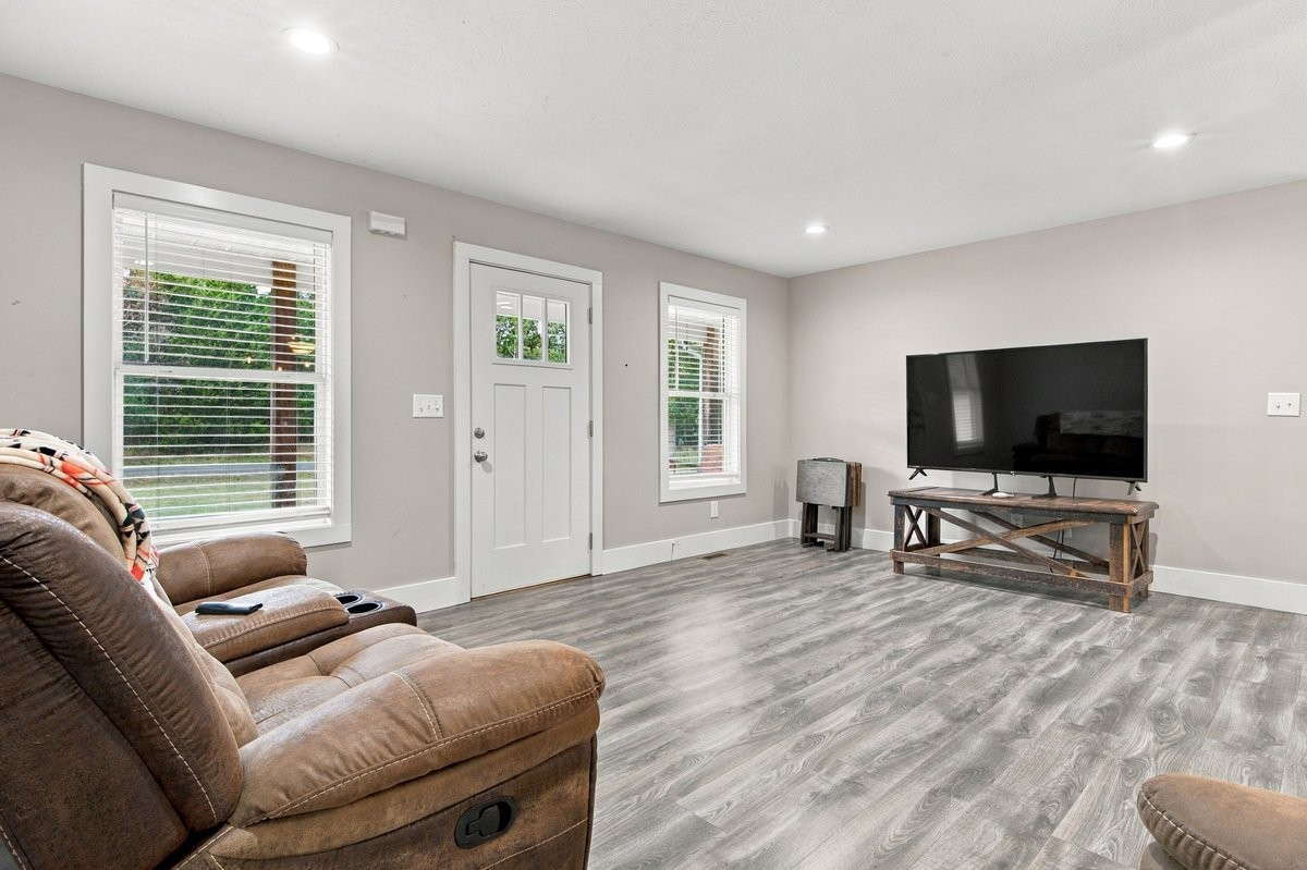 2250 Butcher Ridge Road Cumberland Furnace, TN 37051 - Photo 7 of 35 Gallery Image 7