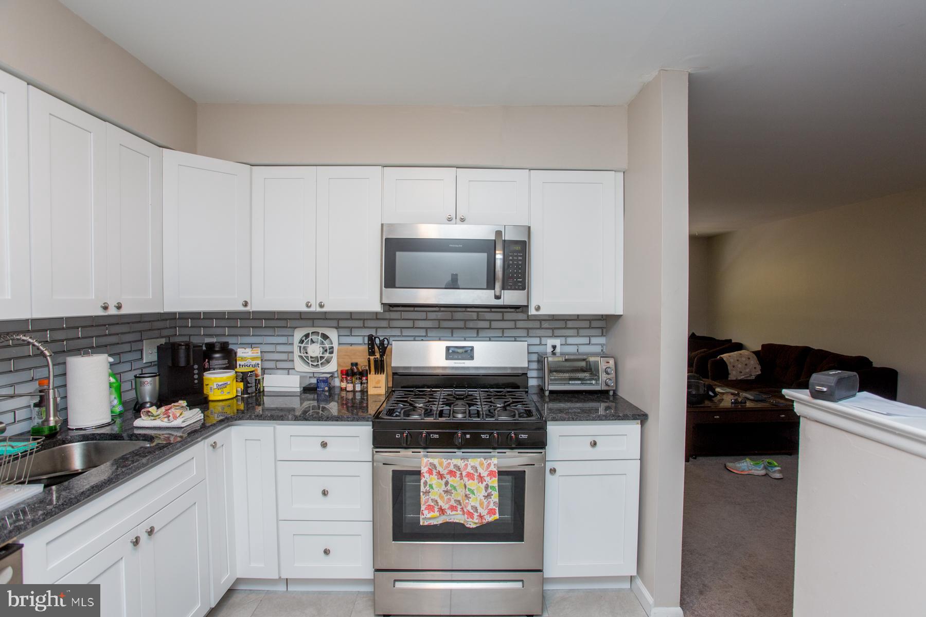 10849 Academy Road Philadelphia, PA 19154 - Photo 19 of 58