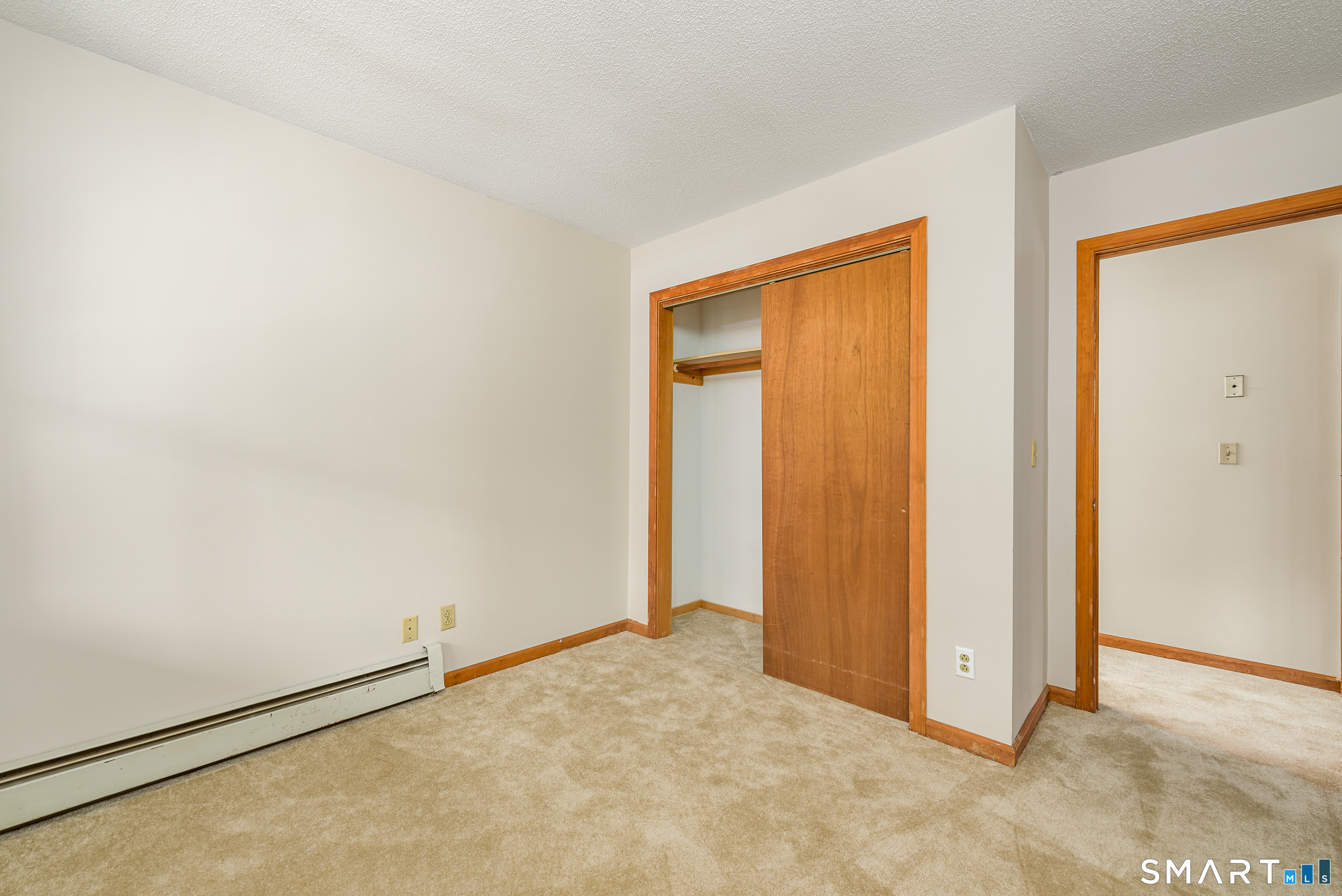 107 Bamforth Road Vernon, CT 06066 - Photo 18 of 40