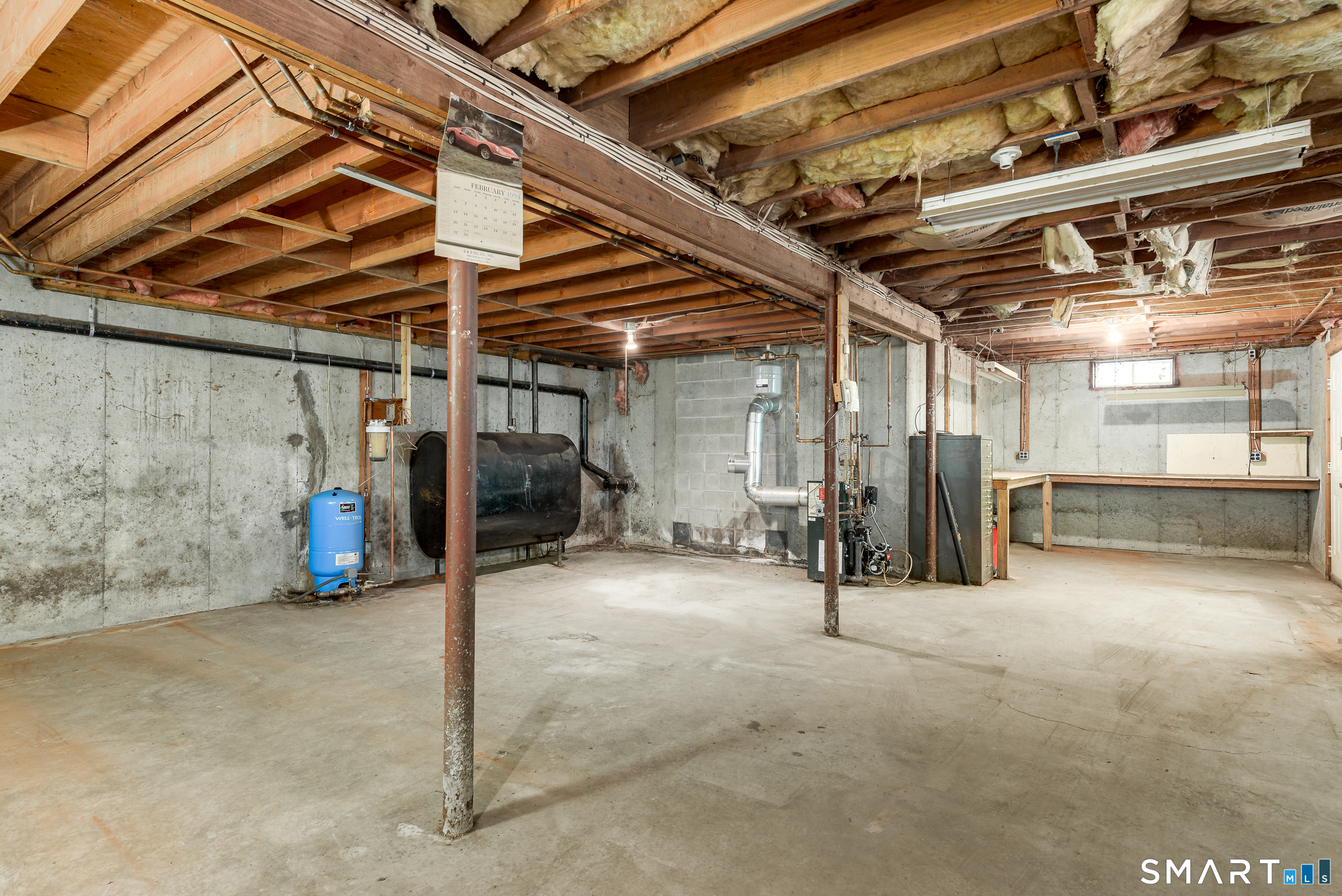 107 Bamforth Road Vernon, CT 06066 - Photo 37 of 40