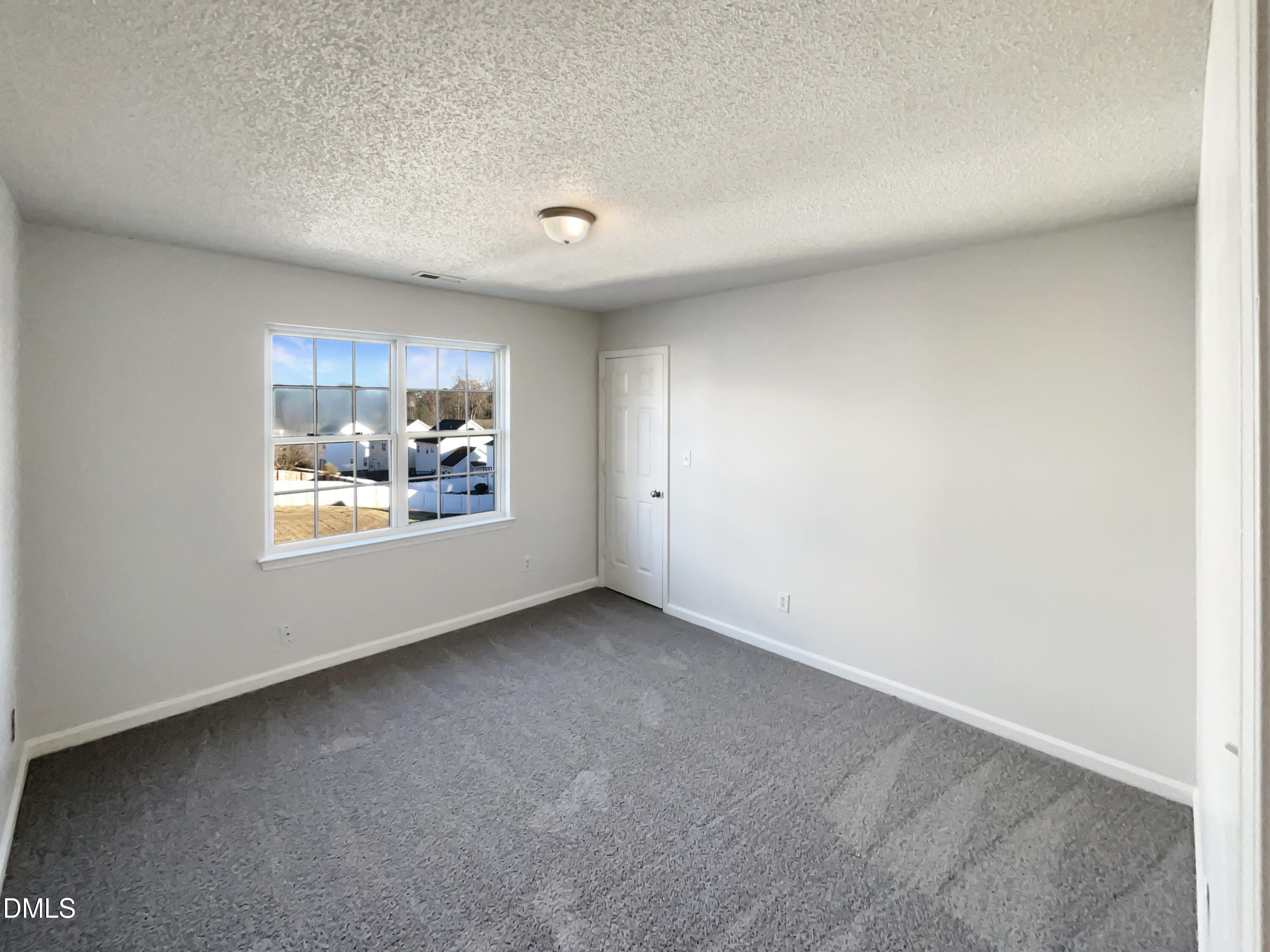 6830 Paint Rock Lane Raleigh, NC 27610 - Photo 4 of 17 photo_04