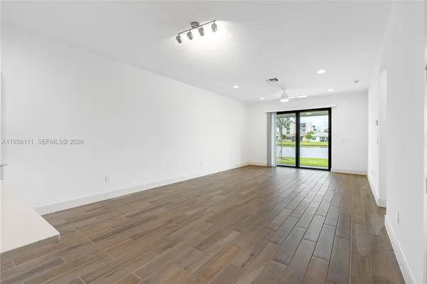 $3,948 | 14828 Golden Jax Lane, Unit RADIANCE, Delray Beach, FL 33446