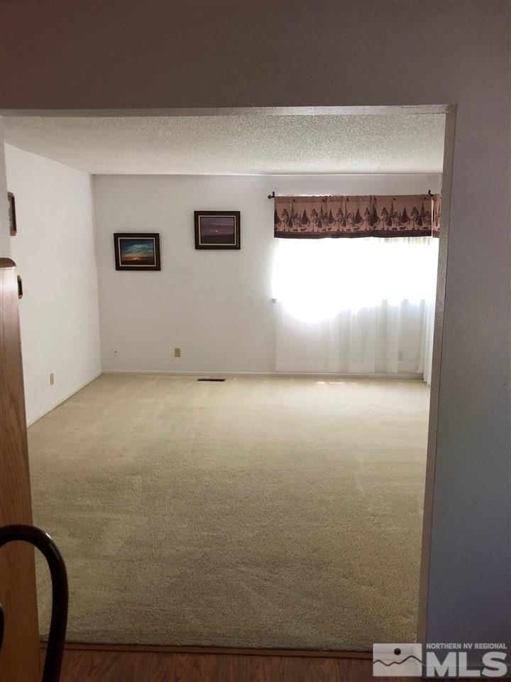 2254 Escalera Way Reno, NV 89523 - Photo 4 of 7