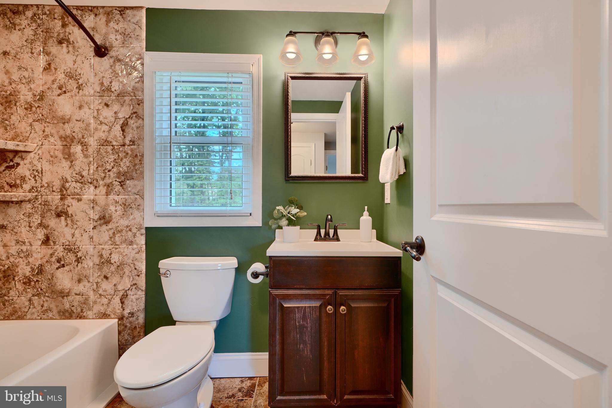4255 Darleigh Road Baltimore, MD 21236 - Photo 40 of 66 Gallery Image 40