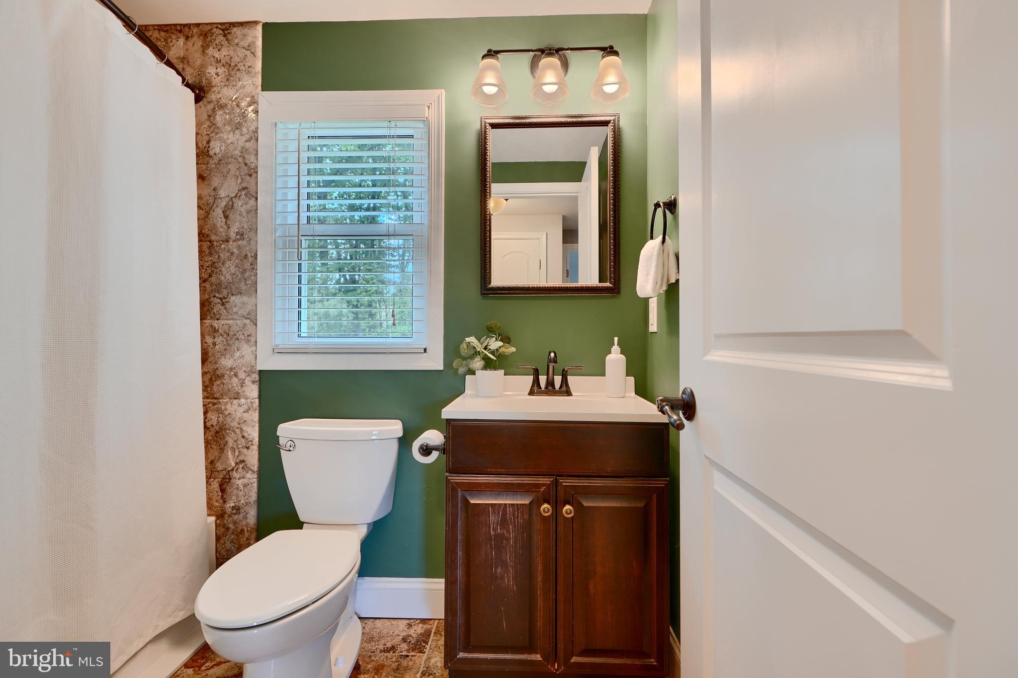 4255 Darleigh Road Baltimore, MD 21236 - Photo 42 of 66 Gallery Image 42