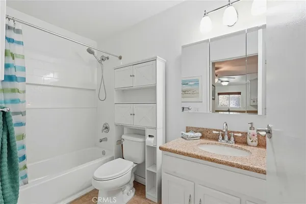 $314,900 | 830 West Lincoln Avenue, Unit 180, Escondido, CA 92026