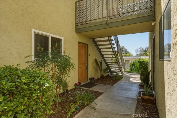 $314,900 | 830 West Lincoln Avenue, Unit 180, Escondido, CA 92026