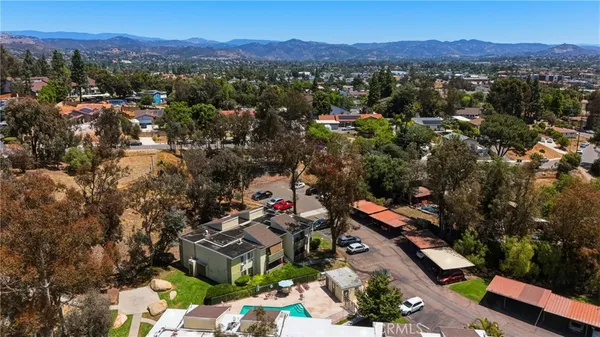 $314,900 | 830 West Lincoln Avenue, Unit 180, Escondido, CA 92026