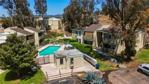 $314,900 | 830 West Lincoln Avenue, Unit 180, Escondido, CA 92026
