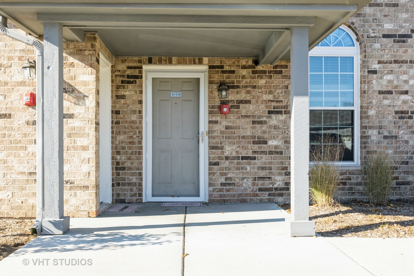 43 Foxcroft Road, Unit 139 Naperville, IL 60565 - Photo 1 of 12 Gallery Image 1