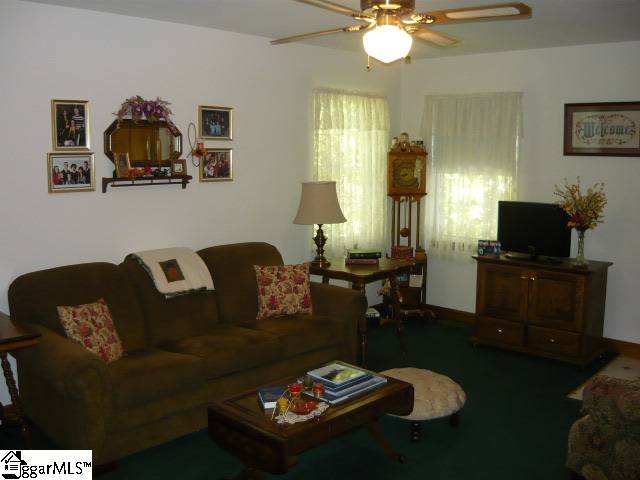 132 Trinity Trail Cleveland, SC 29635 - Photo 2 of 19