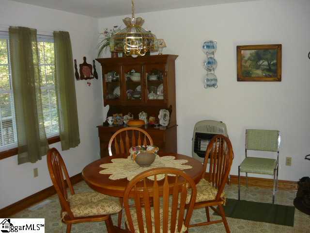 132 Trinity Trail Cleveland, SC 29635 - Photo 4 of 19