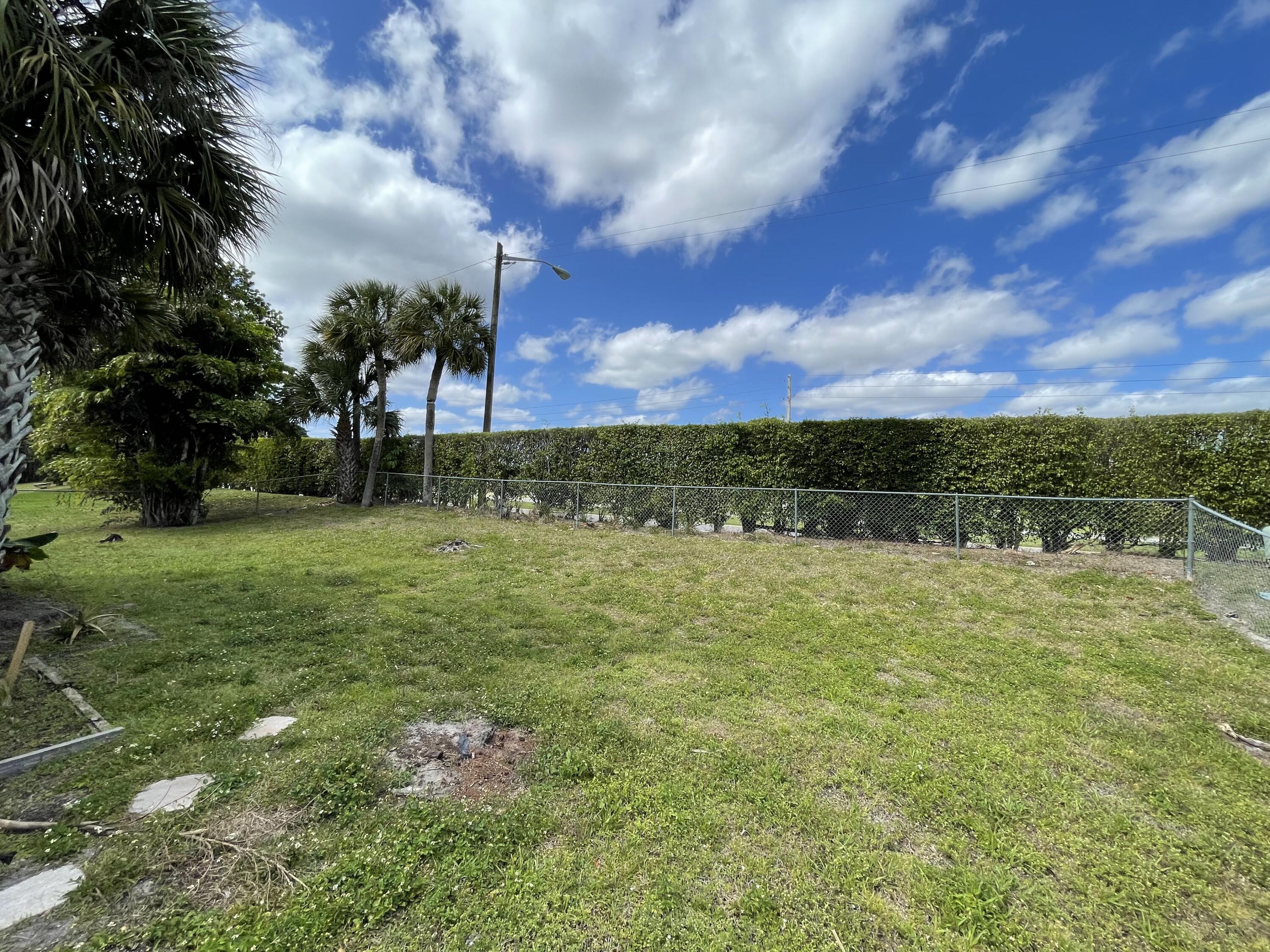 9319 Southampton Place Boca Raton, FL 33434 - Photo 10 of 10 IMG_9959