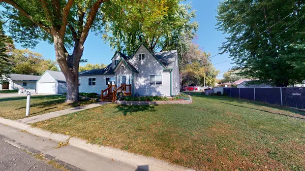 $258,900 | 705 Glenview Drive, Albert Lea, MN 56007
