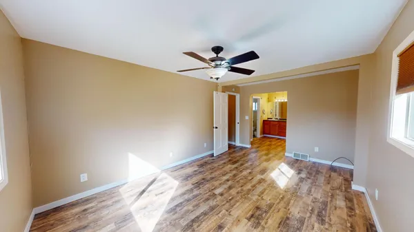 $258,900 | 705 Glenview Drive, Albert Lea, MN 56007
