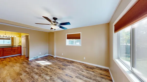 $258,900 | 705 Glenview Drive, Albert Lea, MN 56007