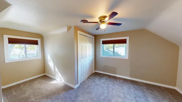 $258,900 | 705 Glenview Drive, Albert Lea, MN 56007