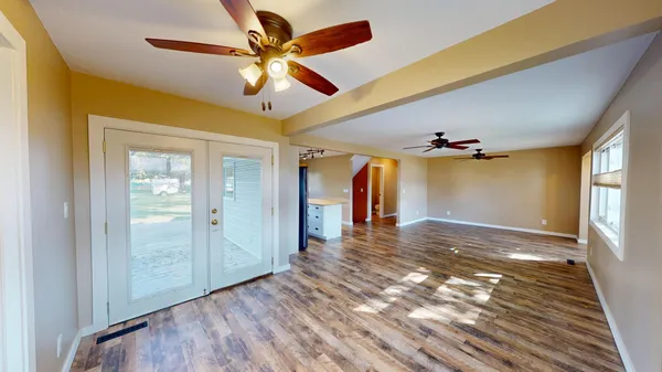 $258,900 | 705 Glenview Drive, Albert Lea, MN 56007