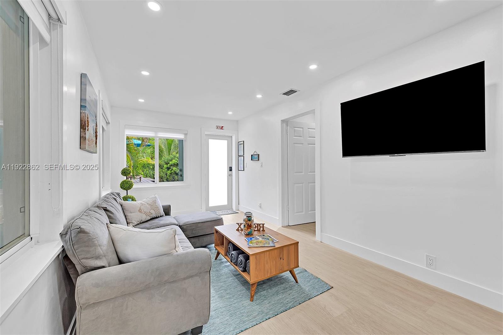 1960 Riverside Drive Fort Lauderdale, FL 33312 - Photo 12 of 89