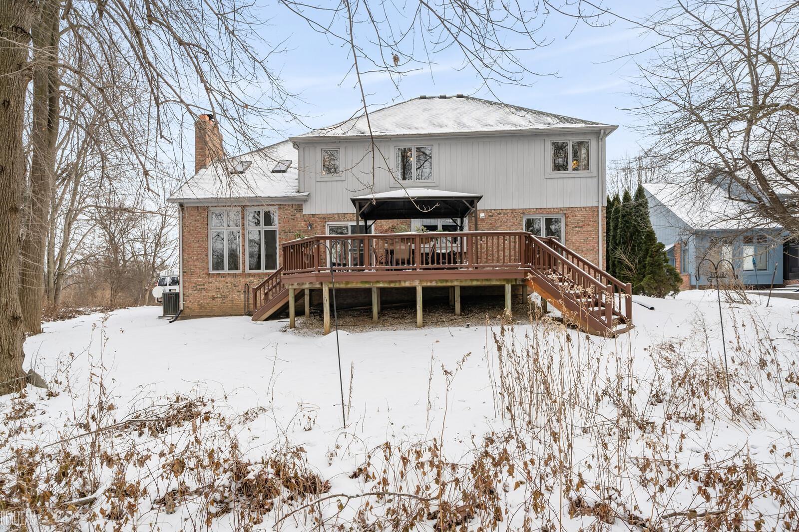 1120 Lakeview Drive Rochester, MI 48306 - Photo 47 of 56
