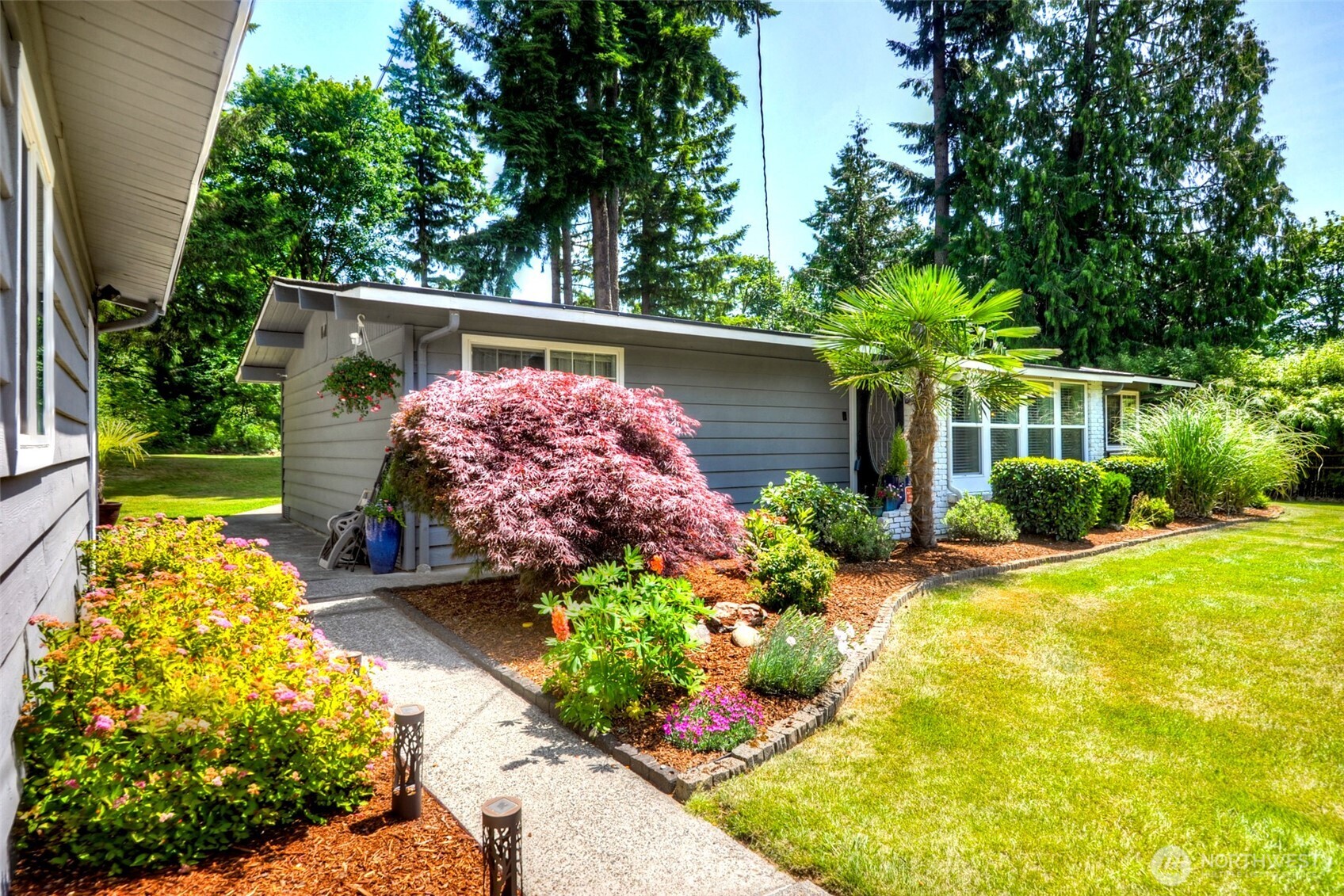 14032 183rd Avenue Southeast Renton, WA 98059 - Photo 3 of 30 Gallery Image 3
