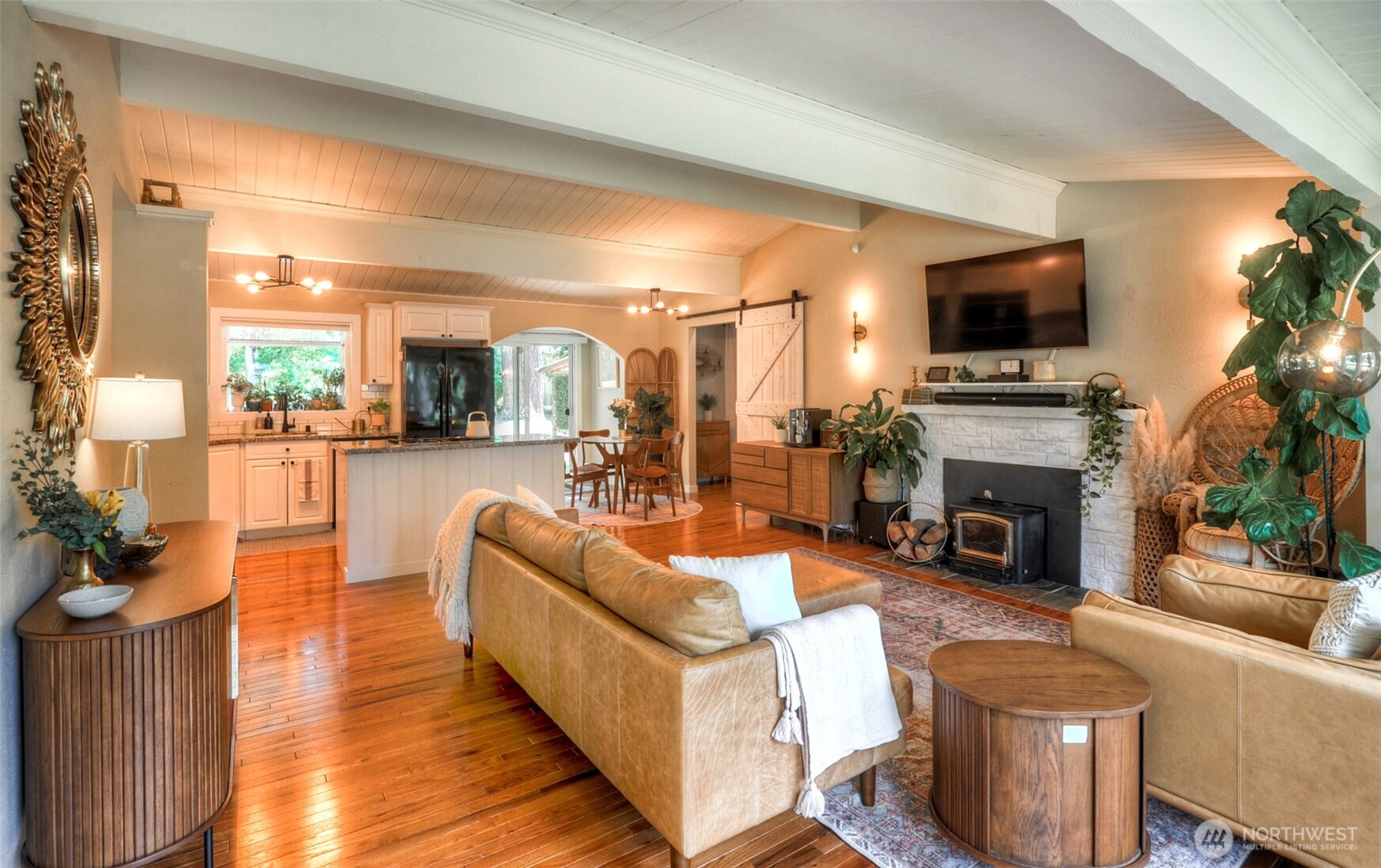 14032 183rd Avenue Southeast Renton, WA 98059 - Photo 4 of 30 Gallery Image 4