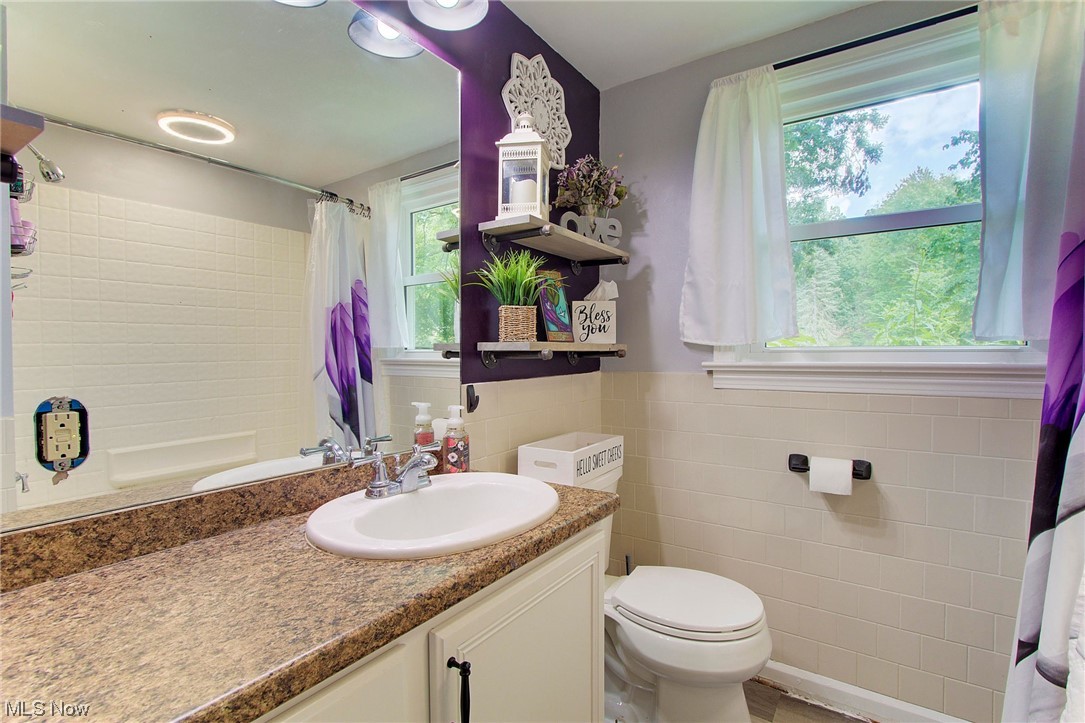 222 Mohawk Avenue Northwest Canton, OH 44708 - Photo 19 of 35 Gallery Image 19