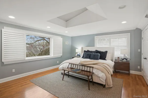 $10,500 | 221 Mamaroneck Road, Scarsdale, NY 10583