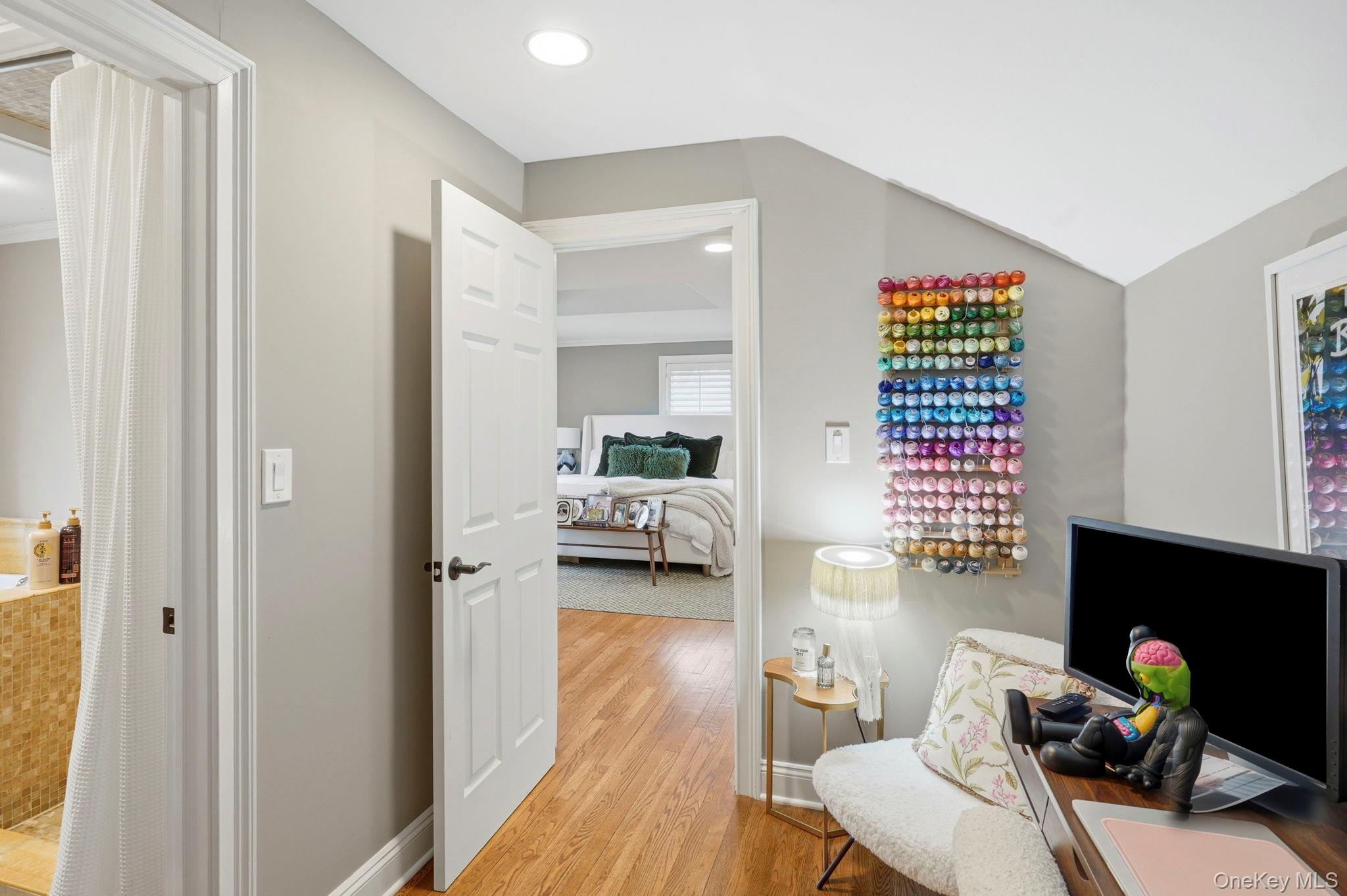 221 Mamaroneck Road Scarsdale, NY 10583 - Photo 19 of 36