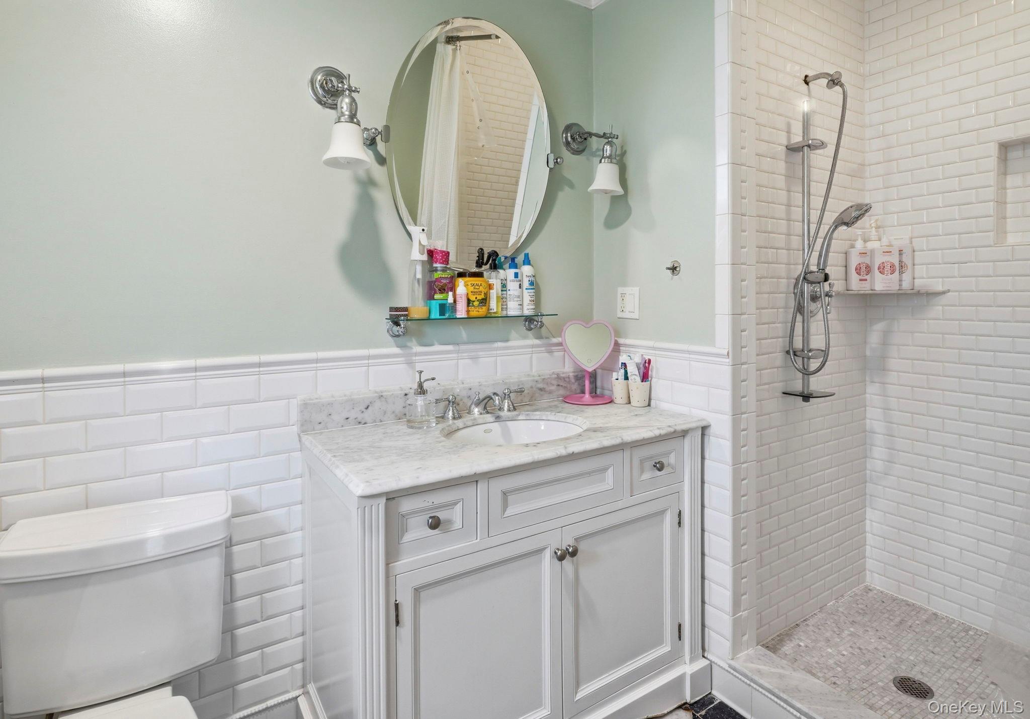 221 Mamaroneck Road Scarsdale, NY 10583 - Photo 25 of 36