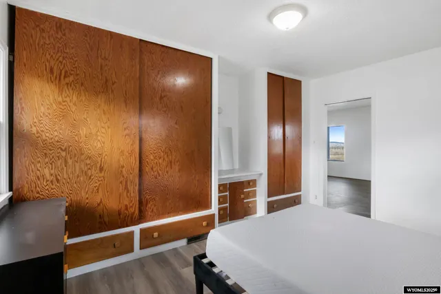 $239,900 | 1625 West Main Street, Evanston, WY 82930