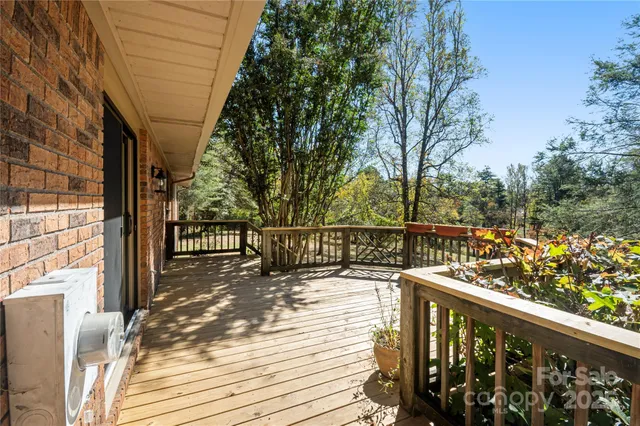 $700,000 | 90 Joe Jenkins Road, Fairview, NC 28730