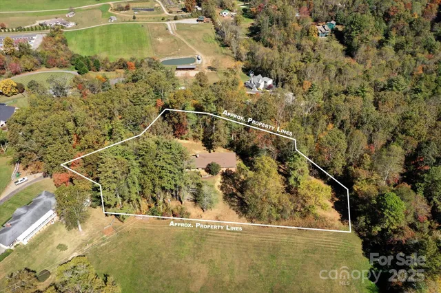 $700,000 | 90 Joe Jenkins Road, Fairview, NC 28730