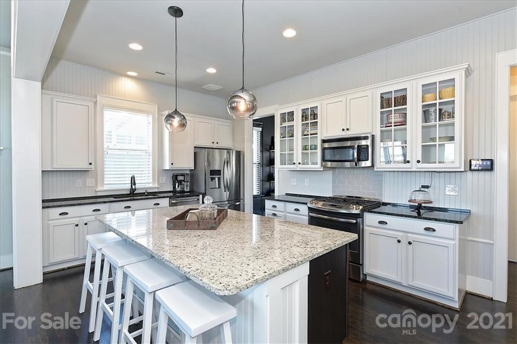 670 Bluff Loop Road Rock Hill, SC 29730 - Photo 11 of 41 Gallery Image 11