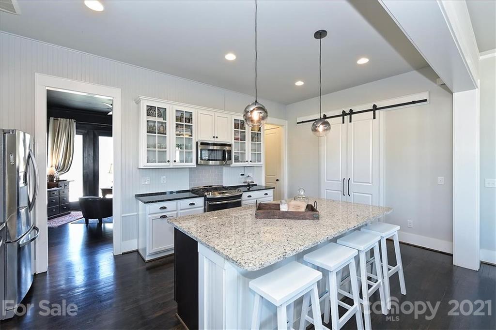 670 Bluff Loop Road Rock Hill, SC 29730 - Photo 12 of 41 Gallery Image 12