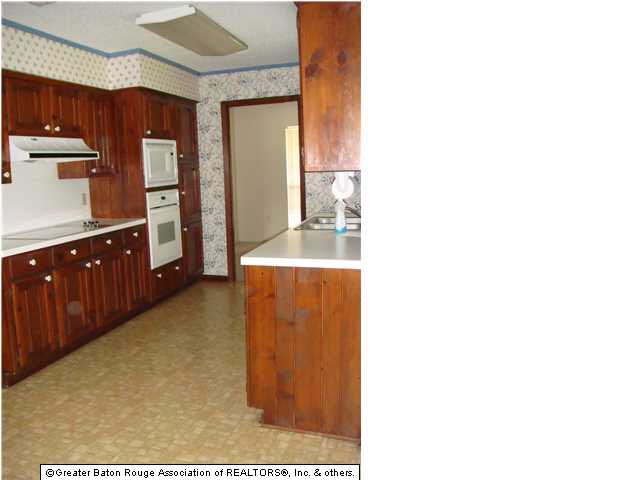 11211 Gurney Road Central, LA 70714 - Photo 7 of 7