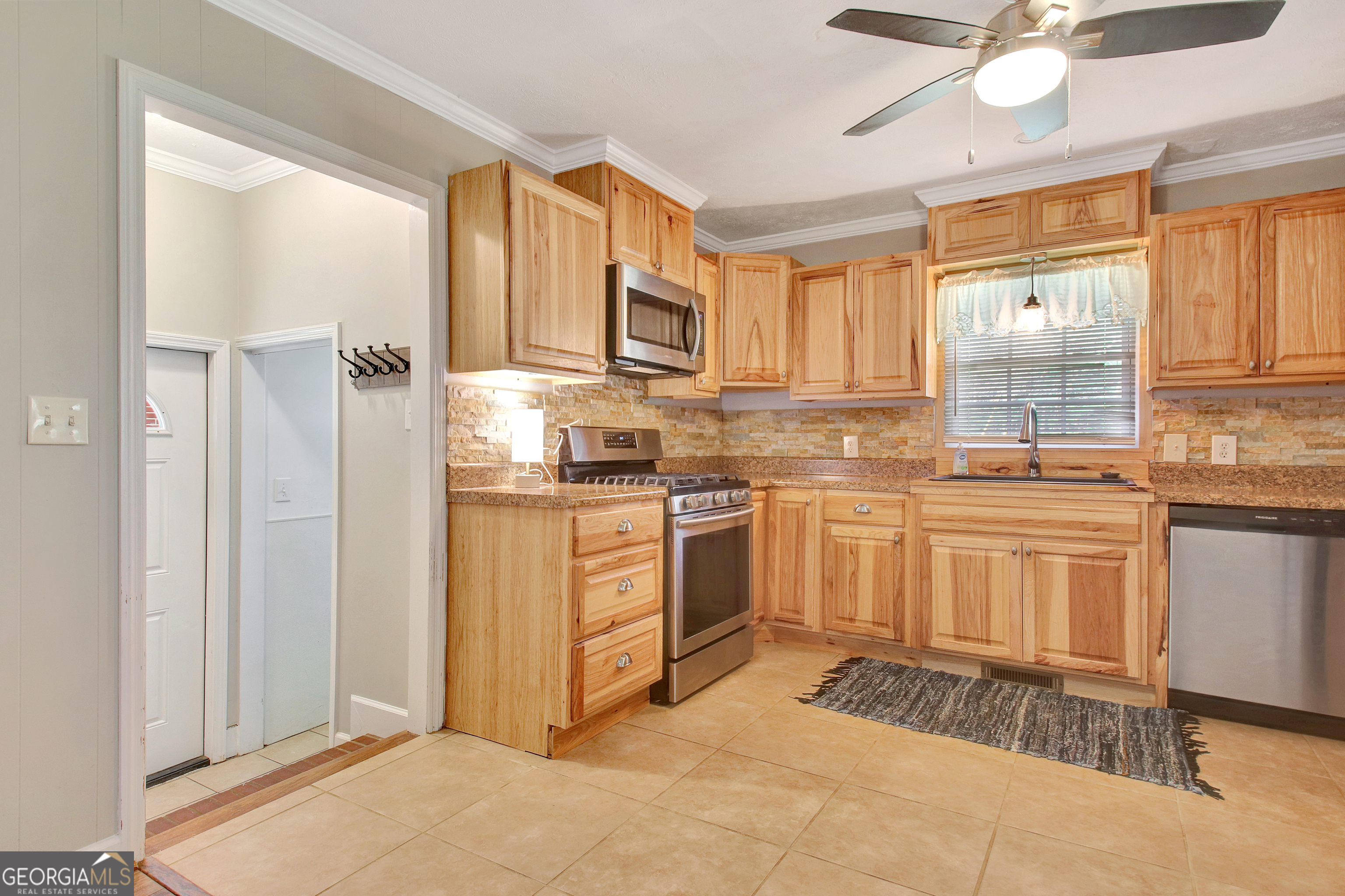 6475 Newnan Road Brooks, GA 30205 - Photo 21 of 72