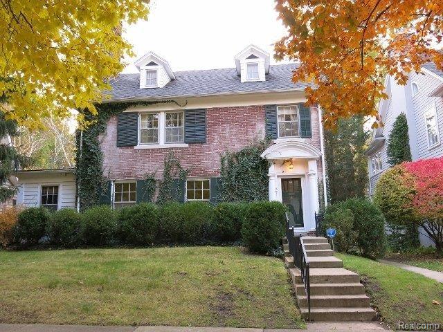 391 Washington