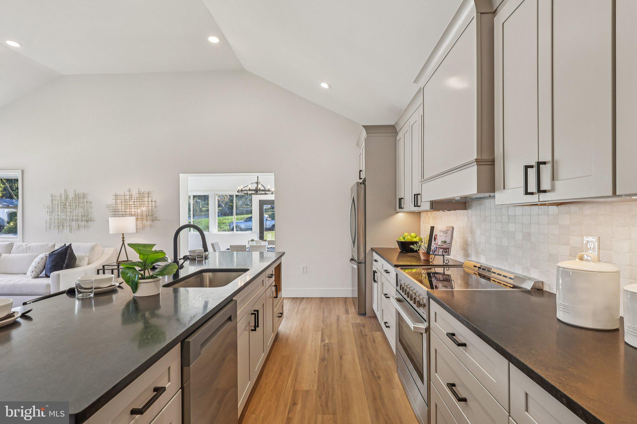 23 Marian Road Phoenixville, PA 19460 - Photo 11 of 39 Kitchen