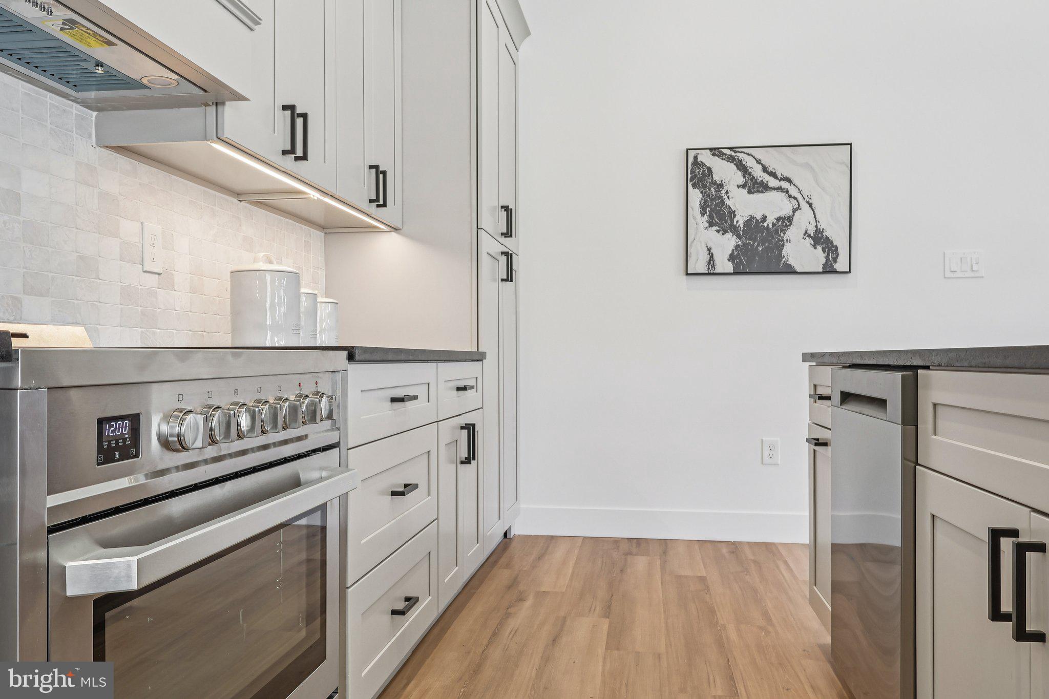 23 Marian Road Phoenixville, PA 19460 - Photo 9 of 39 Kitchen