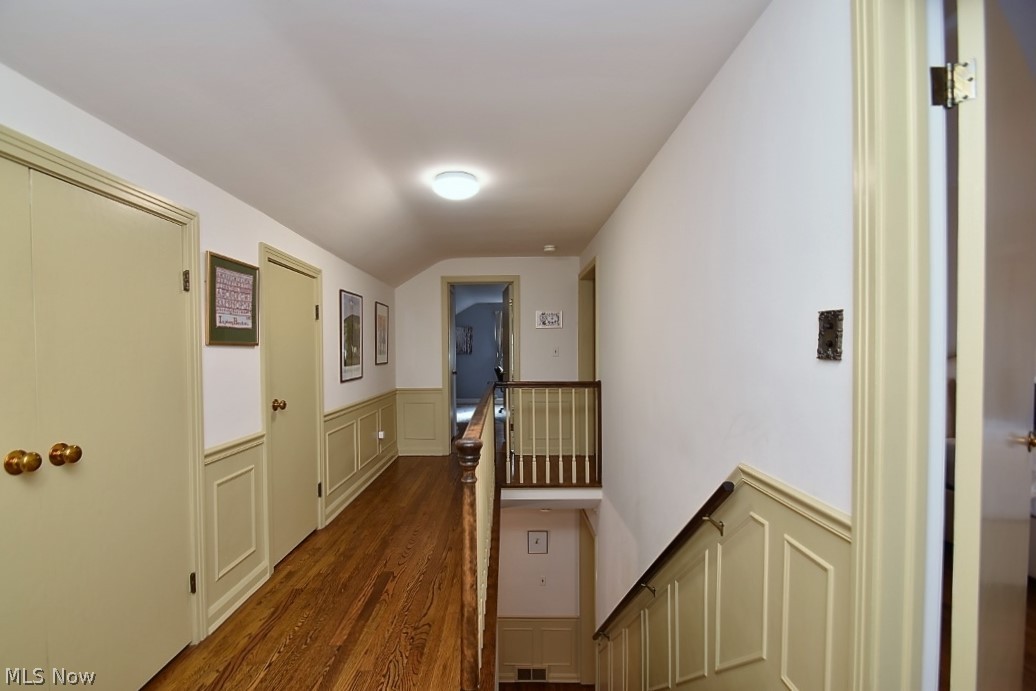 24610 Duffield Road Beachwood, OH 44122 - Photo 19 of 29 Gallery Image 19