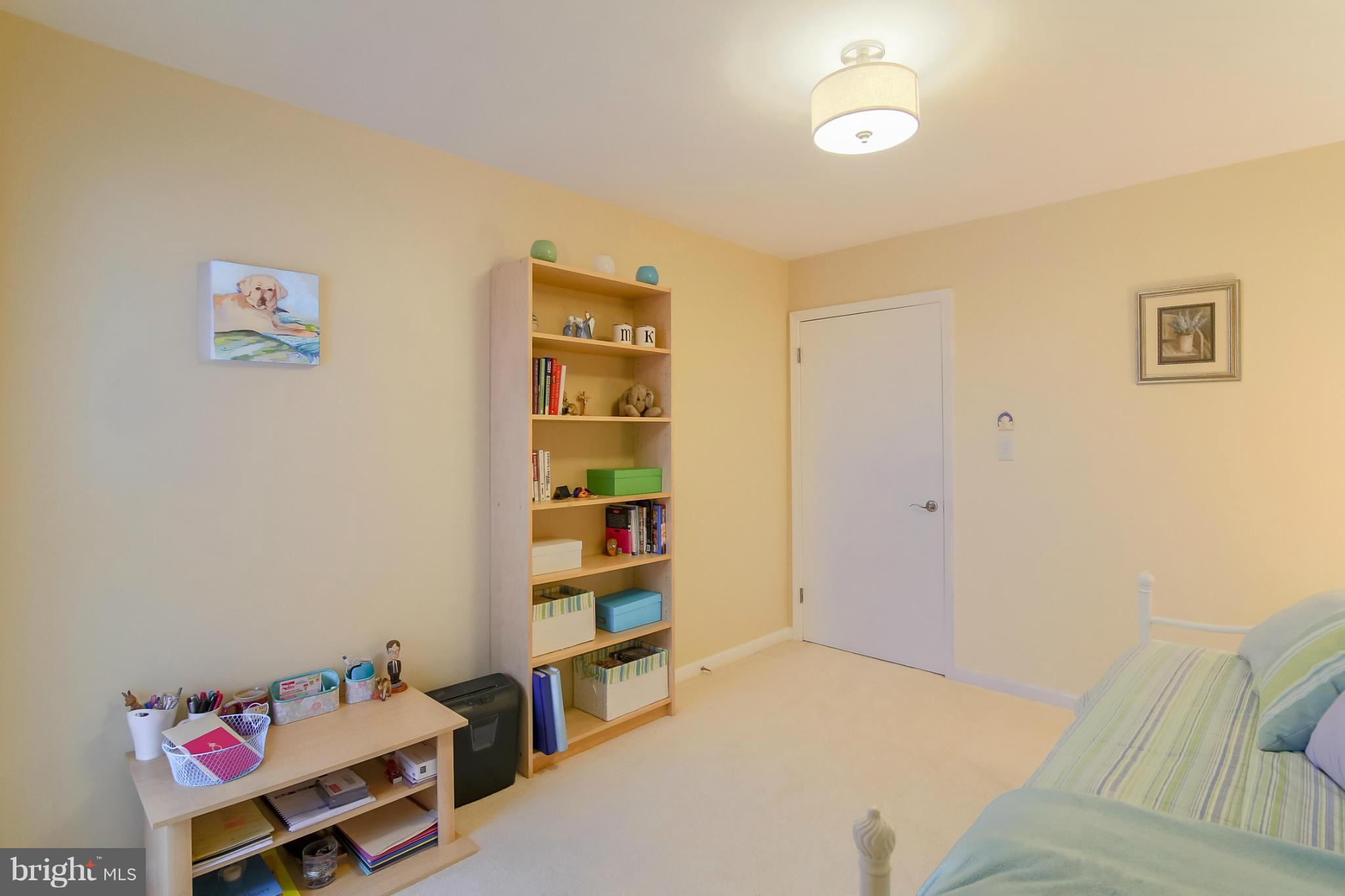 3175 Summit Square Drive, Unit 5E8 Oakton, VA 22124 - Photo 18 of 27 Bedroom
